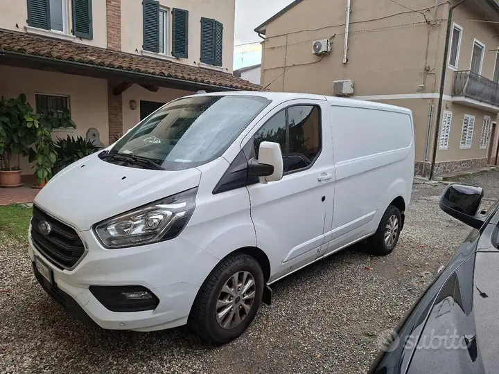 Ford Transit Custom 2022 photo 3