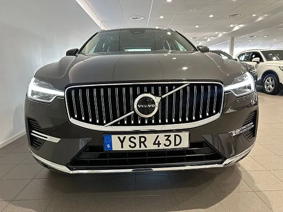 Volvo Xc60 2025 photo 2