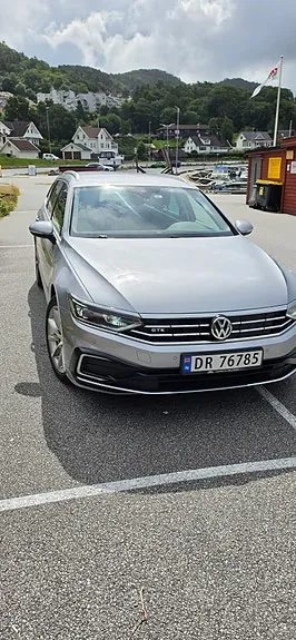 Volkswagen Passat 2020 photo 2