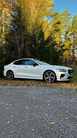 Volvo S60 2021 photo 2