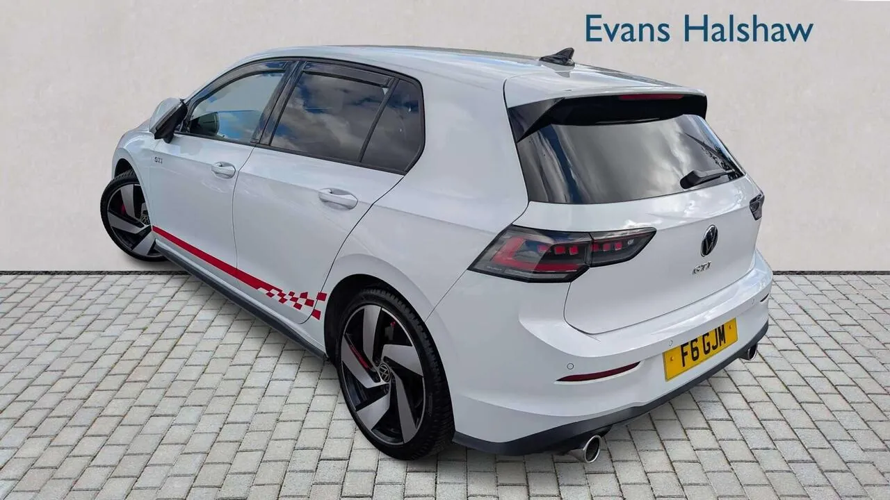 Volkswagen Golf 2024 photo 5