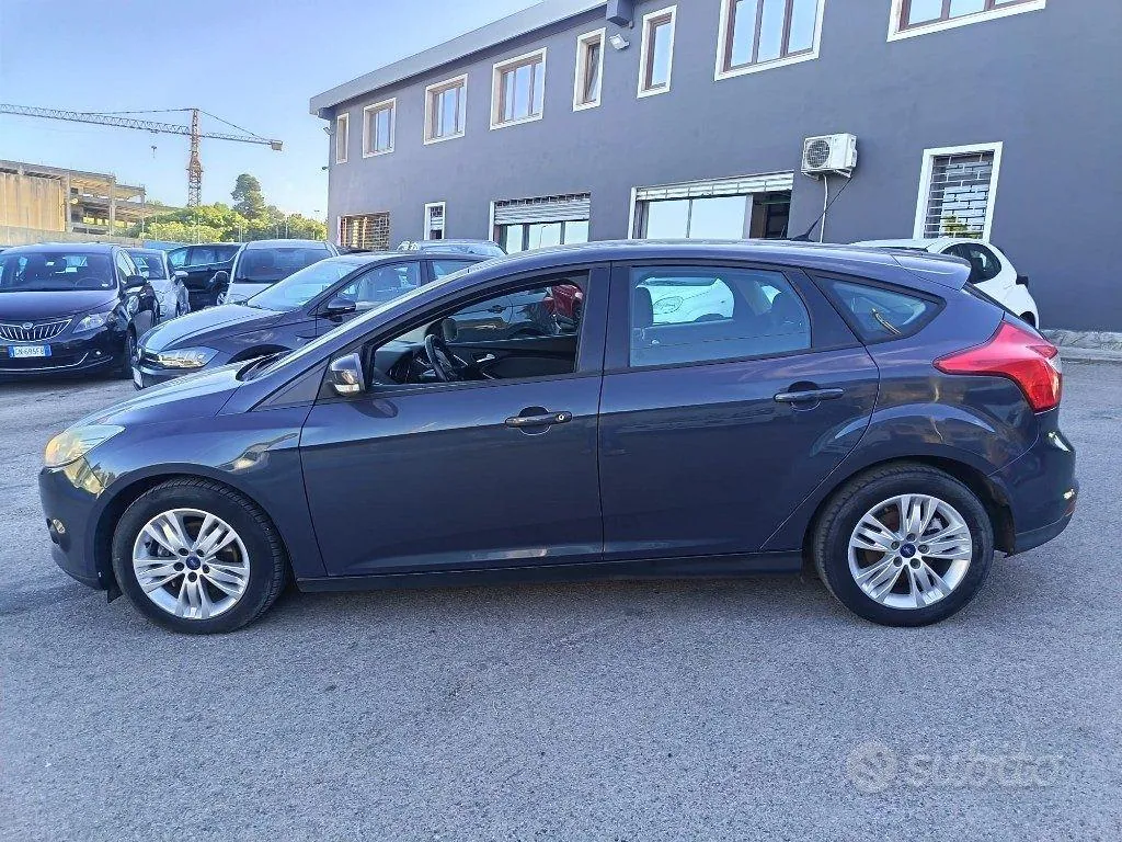 Ford Focus 2013 photo 4