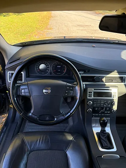 Volvo V70 2009 photo 5