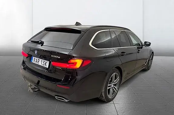 BMW 530E 2024 photo 4
