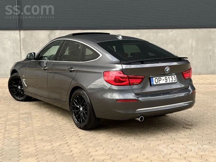 BMW 318 2019 photo 5