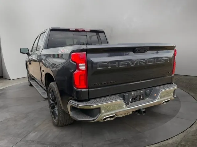 Chevrolet Silverado 1500 2023 photo 3
