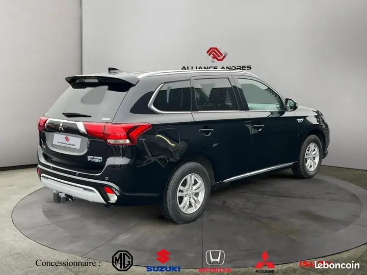 Mitsubishi Outlander 2018 photo 5