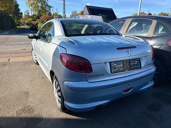 Peugeot 206 2004 photo 2