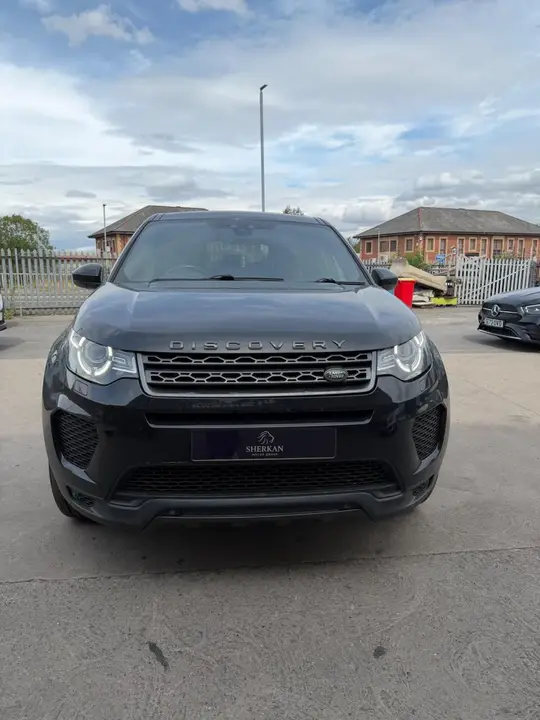 Land Rover Discovery Sport 2019 photo 2