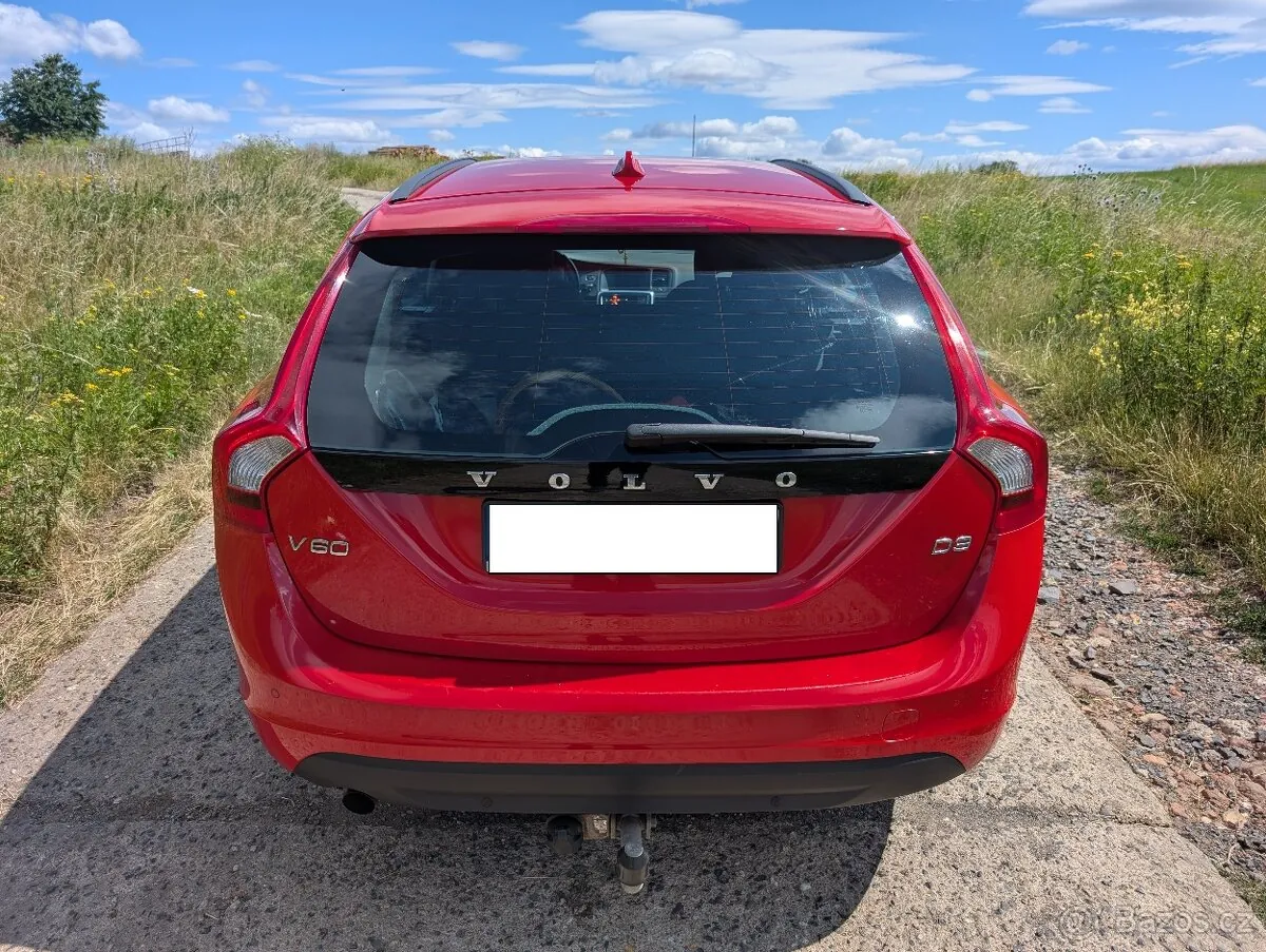 Volvo V60 2012 photo 3