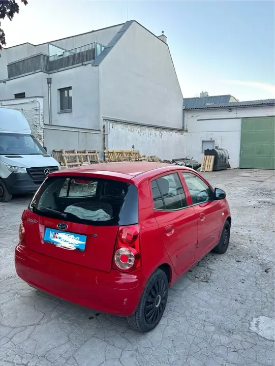 Kia Picanto 2008 photo 3