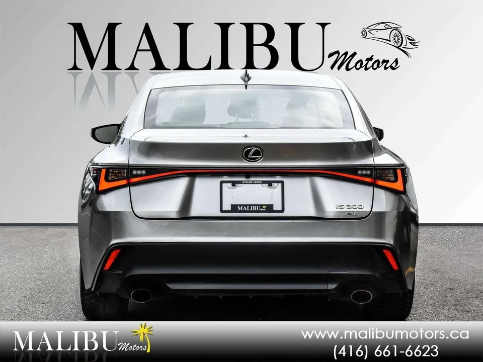 Lexus Is 300 2022 photo 5
