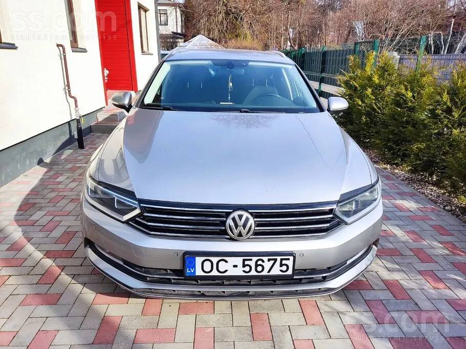 Volkswagen Passat 2015 photo 2