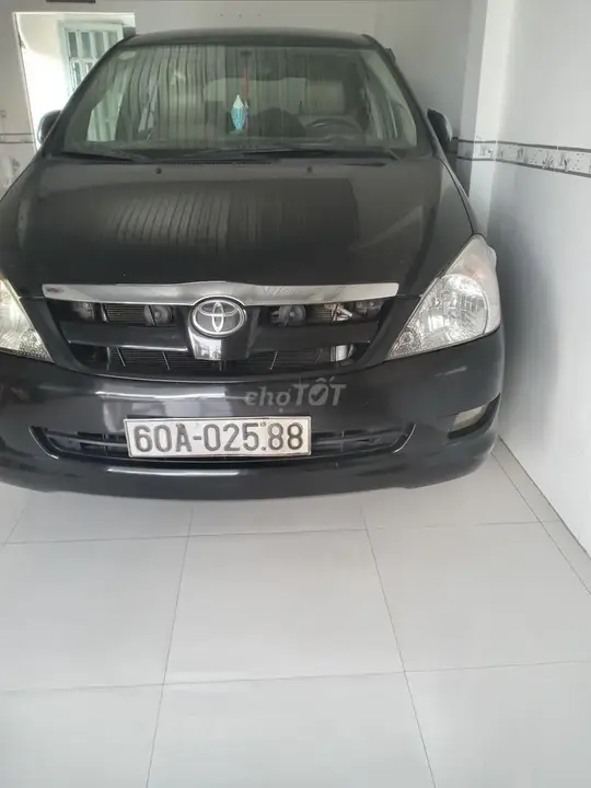 Toyota Innova 2008 photo 2
