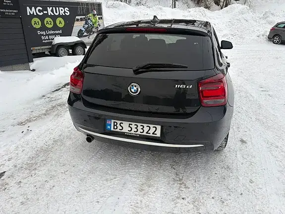 BMW 116D 2012 photo 4