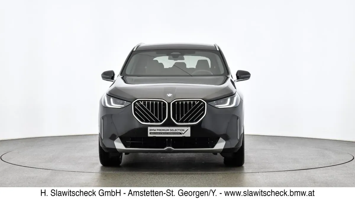 BMW X3 2025 photo 2