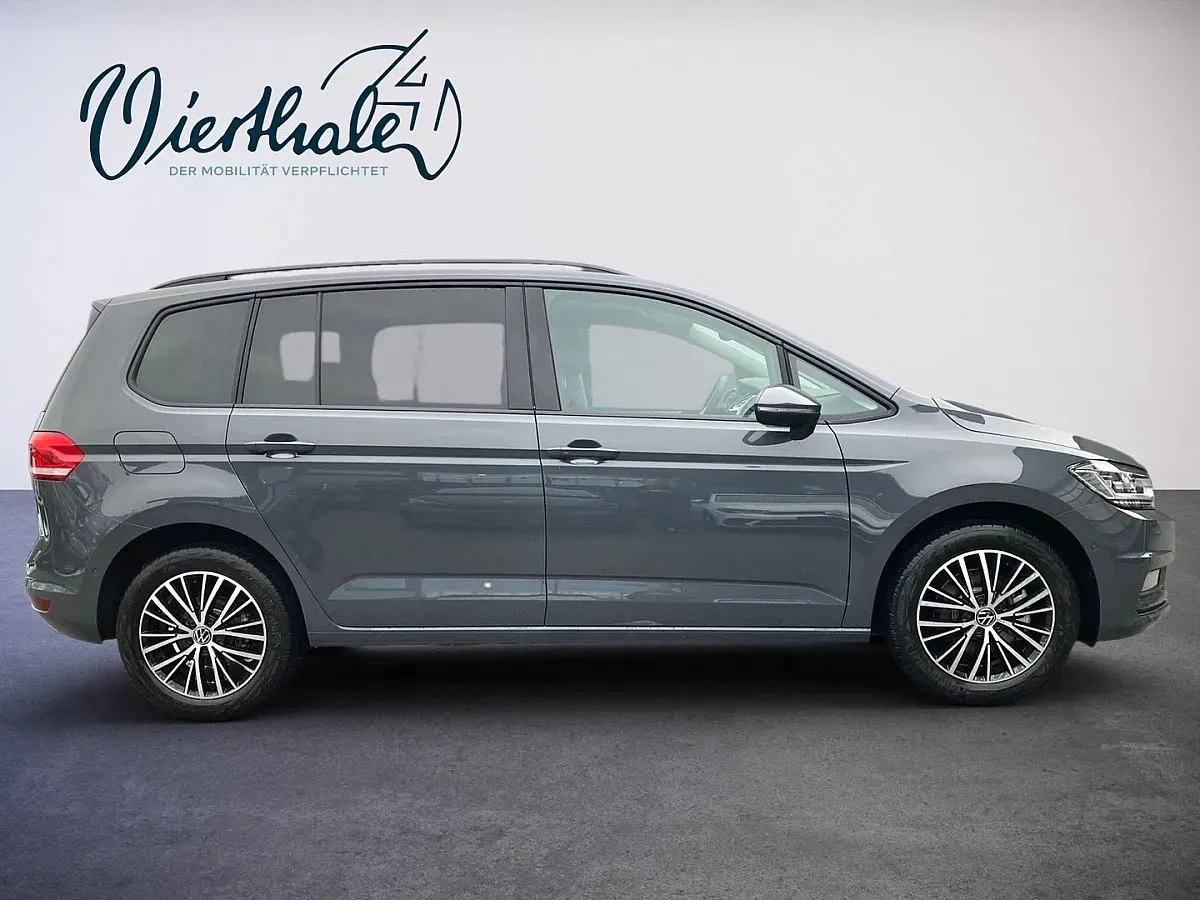 Volkswagen Touran 2025 photo 3