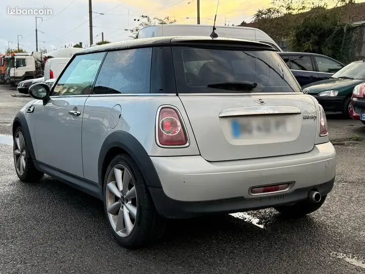 Mini Cooper 2011 photo 4