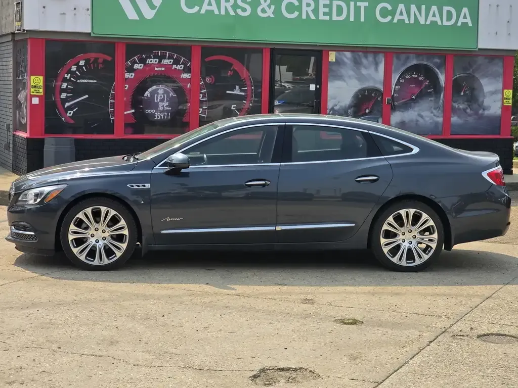 Buick Lacrosse 2019 photo 2