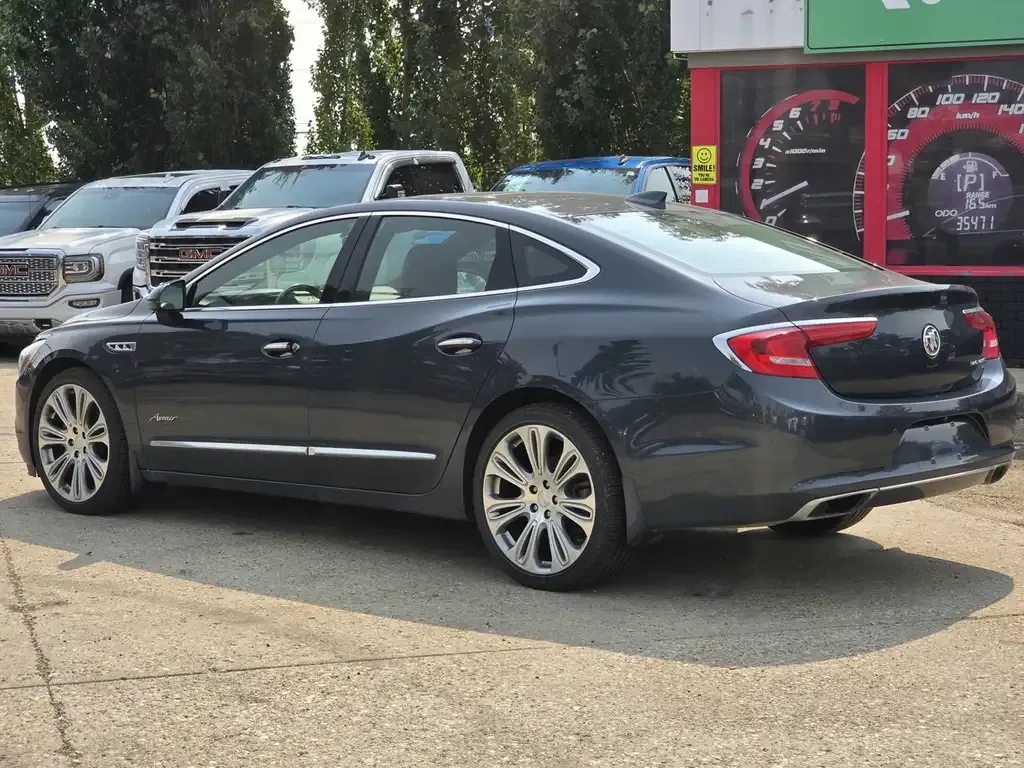 Buick Lacrosse 2019 photo 3