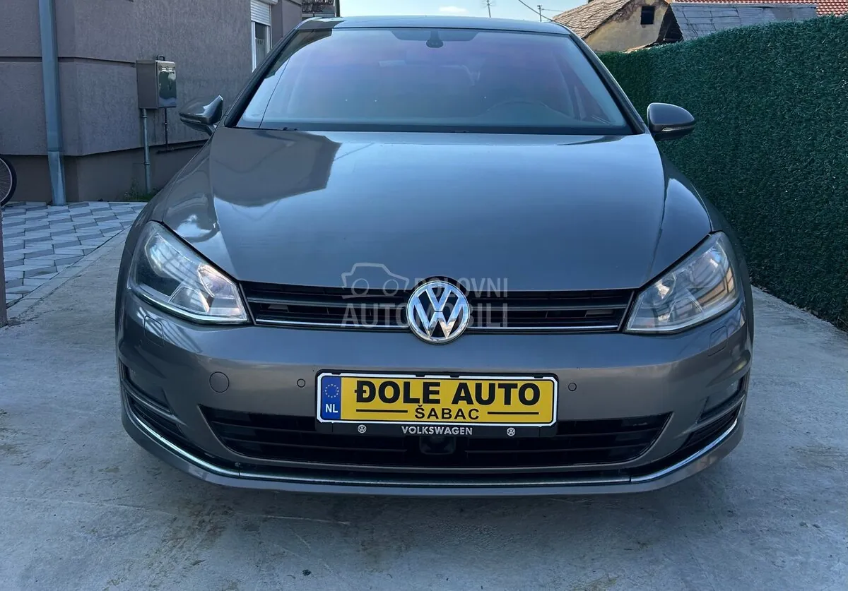 Volkswagen Golf 2013 photo 4