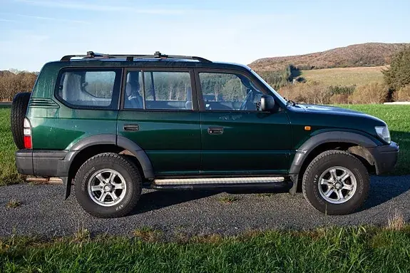 Toyota Land Cruiser 1999 photo 2