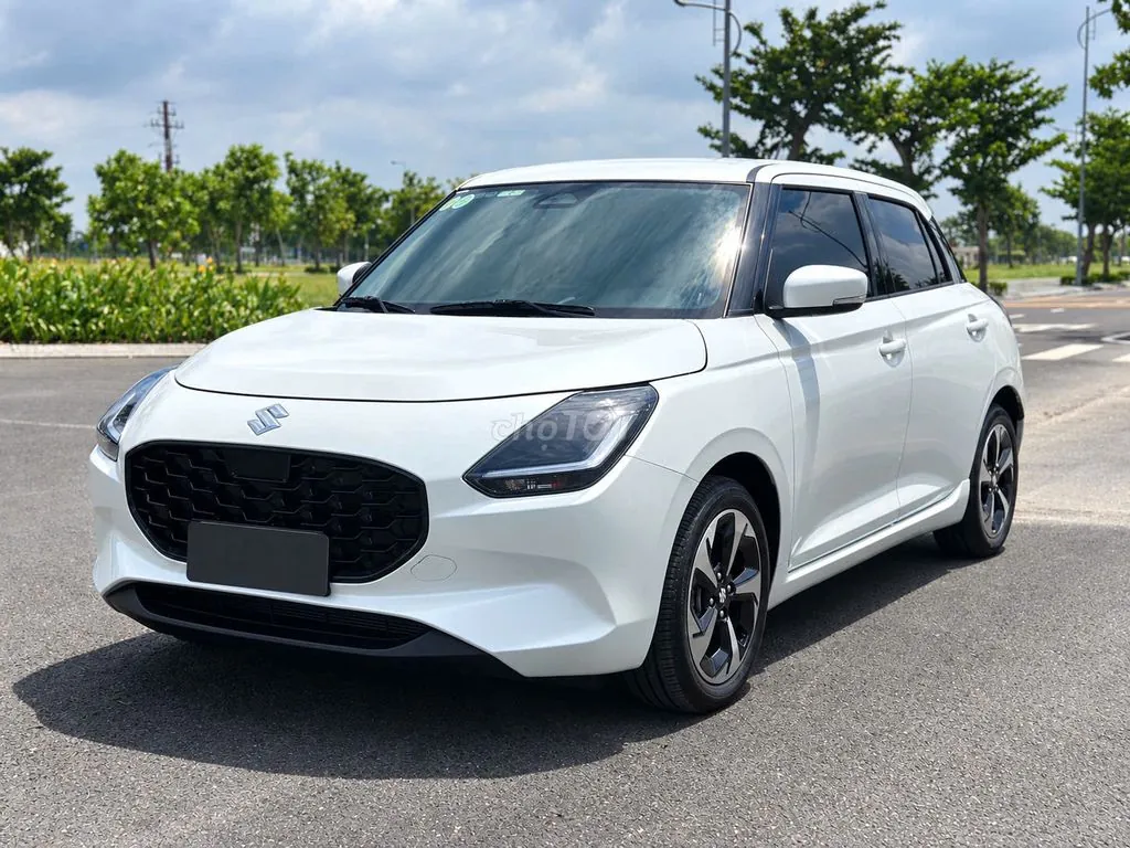 Suzuki Swift 2025 photo 2