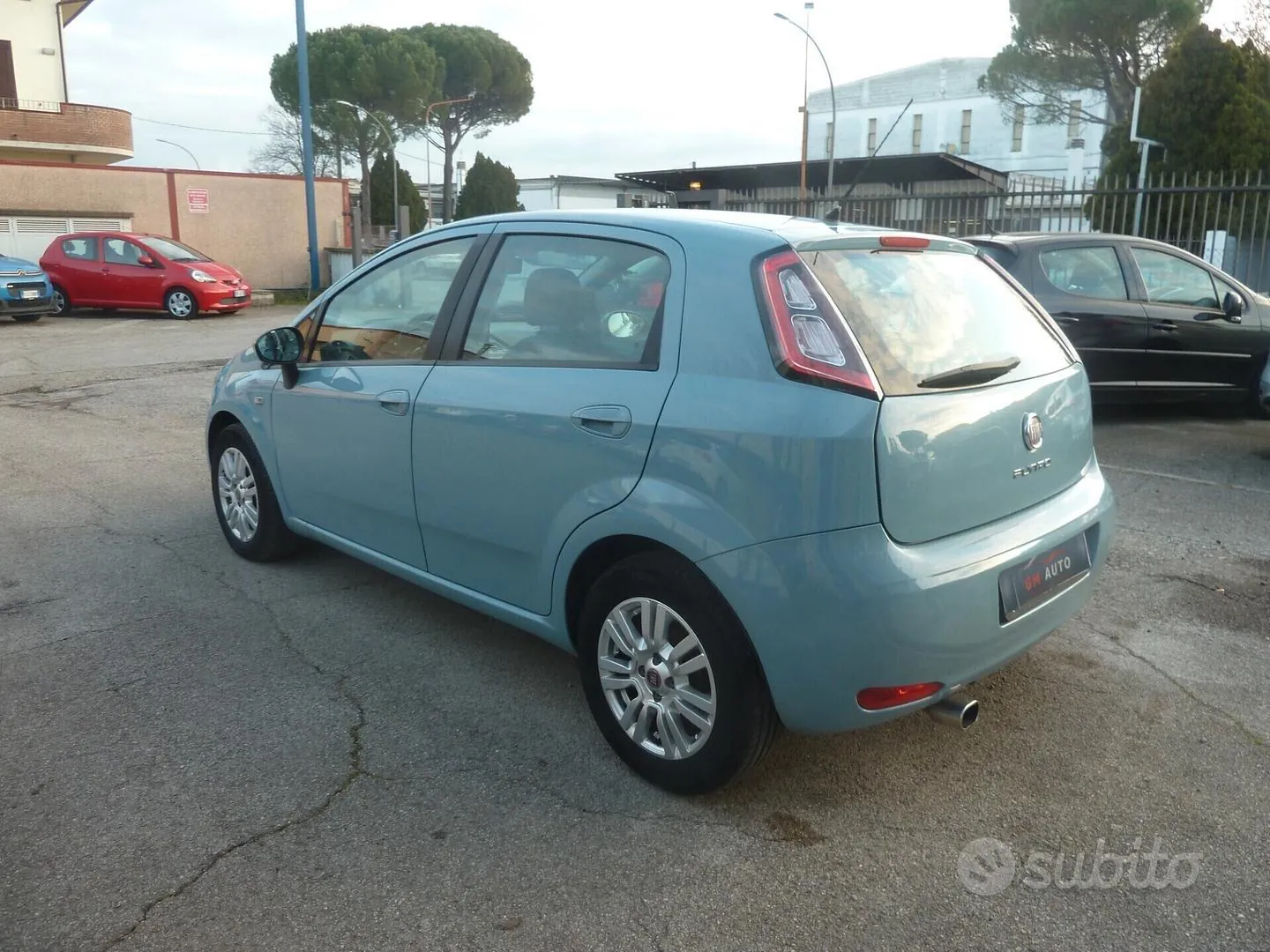 Fiat Punto 2014 photo 4