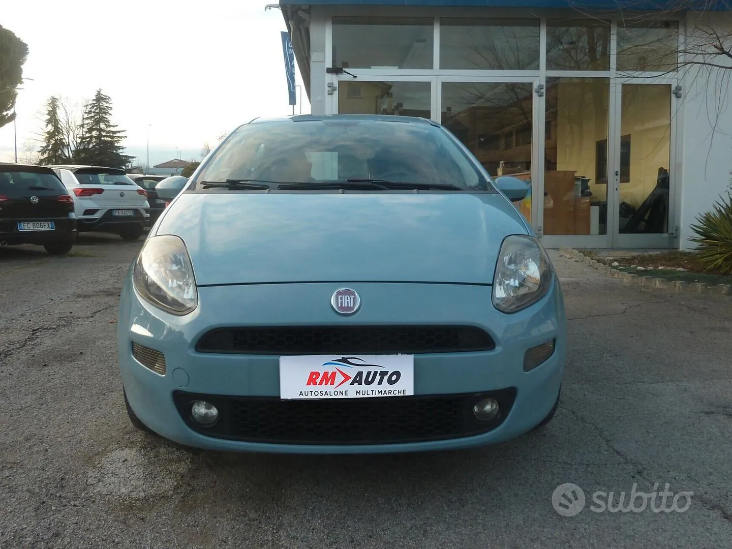 Fiat Punto 2014 photo 2