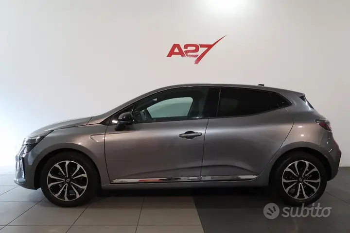 Renault Clio 2025 photo 2