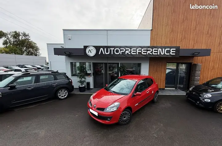Renault Clio 2009 photo 5