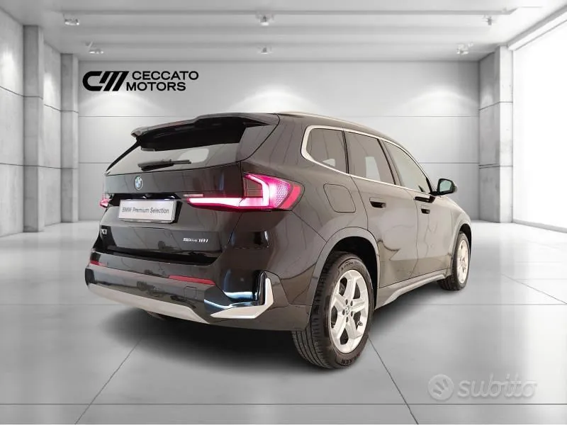 BMW X1 2023 photo 4