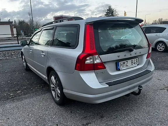 Volvo V70 2009 photo 3