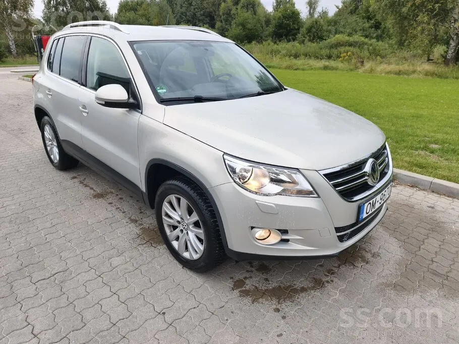 Volkswagen Tiguan 2010 photo 2