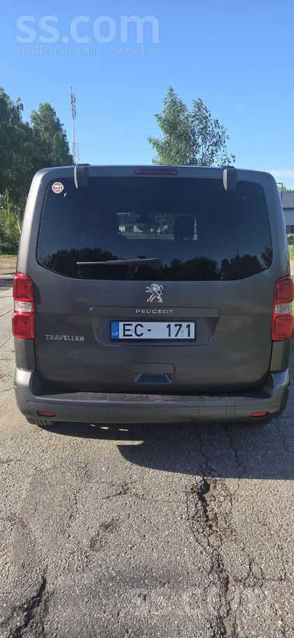 Peugeot Traveller 2017 photo 4