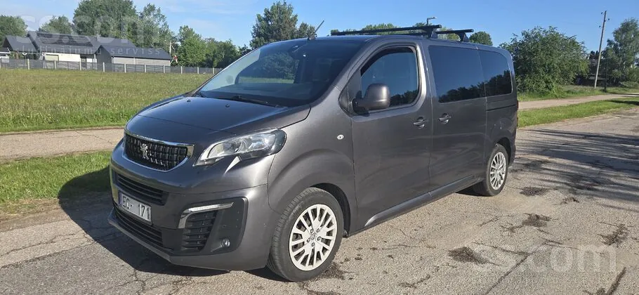 Peugeot Traveller 2017 photo 2