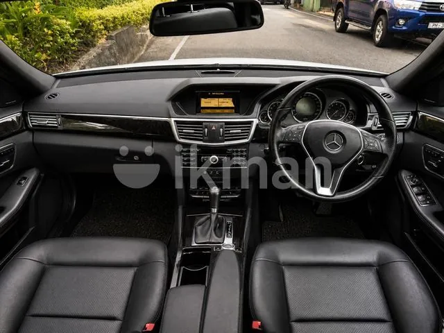 Mercedes-Benz E200 2011 photo 5
