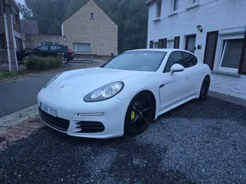 Porsche Panamera 2013 photo 3