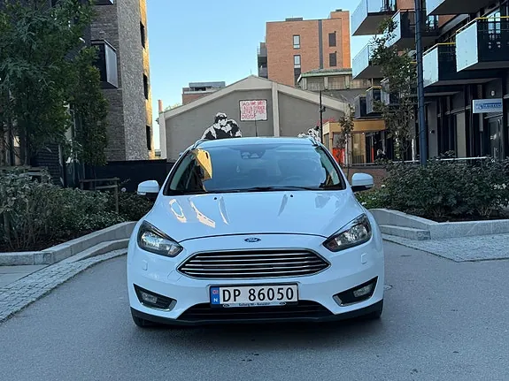 Ford Focus 2015 photo 2