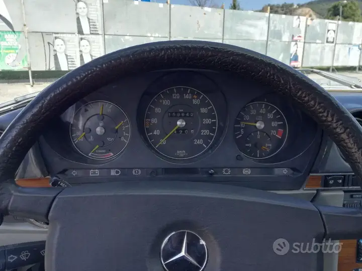 Mercedes-Benz 280 Sl 1982 photo 3