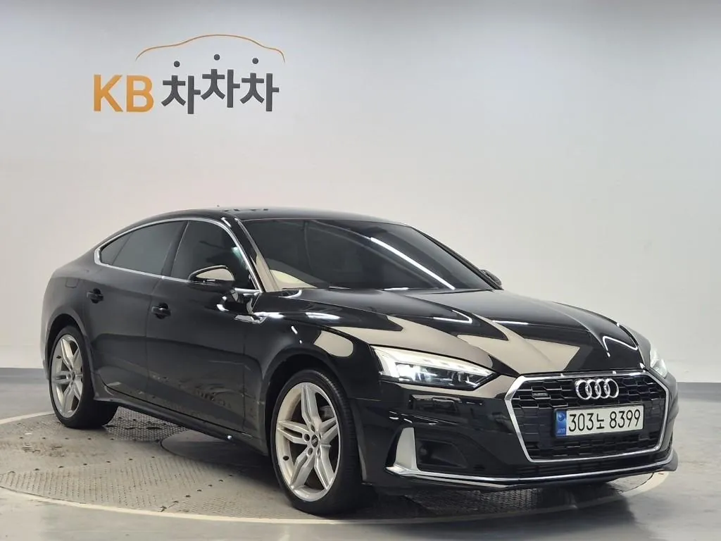 Audi A5 2023 photo 4