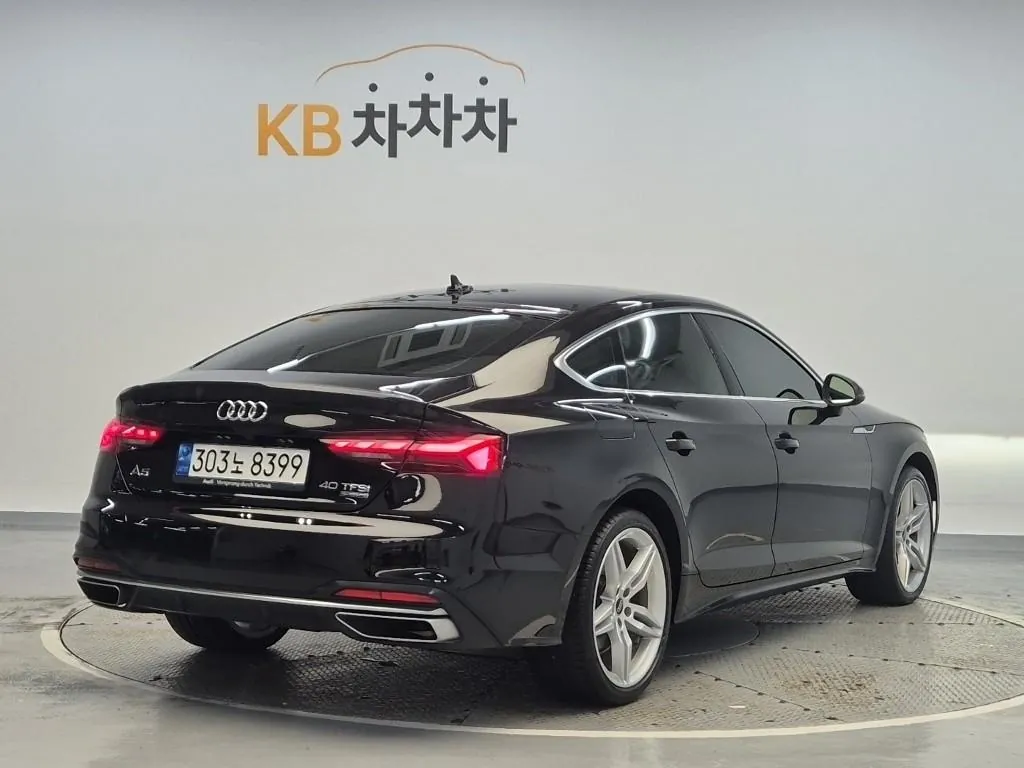 Audi A5 2023 photo 3