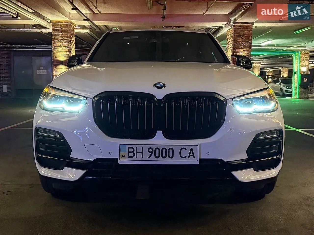 BMW X5 2019 photo 2