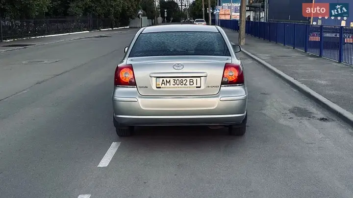 Toyota Avensis 2006 photo 4