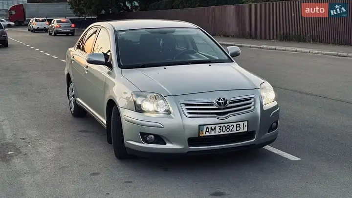Toyota Avensis 2006 photo 5