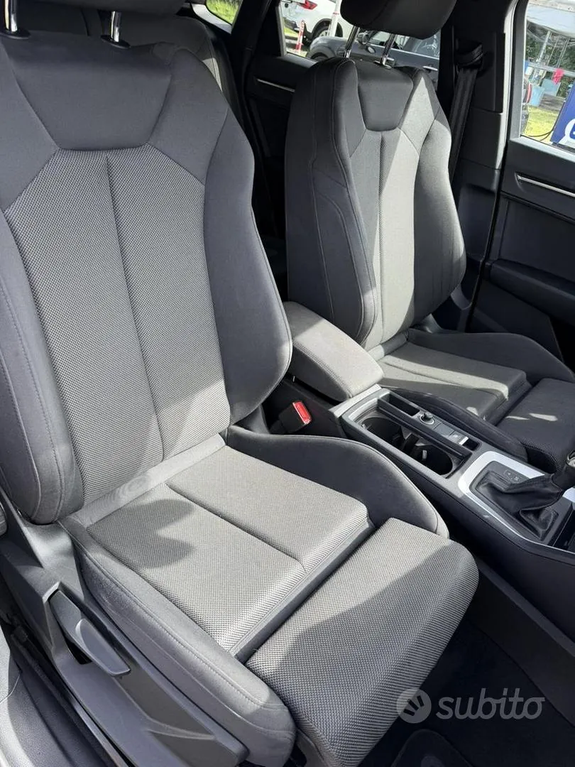 Audi Q3 2023 photo 4