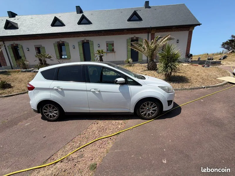 Ford C-Max 2012 photo 2