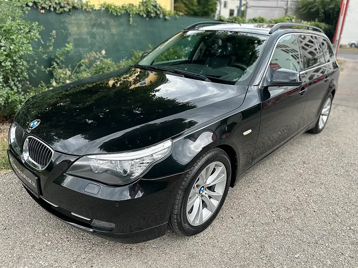 BMW 5 Series 2009 photo 3