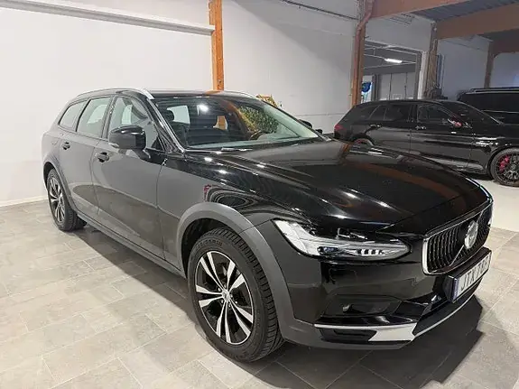 Volvo V90 Cross Country 2021 photo 5