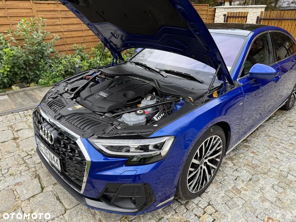 Audi A8 2023 photo 5